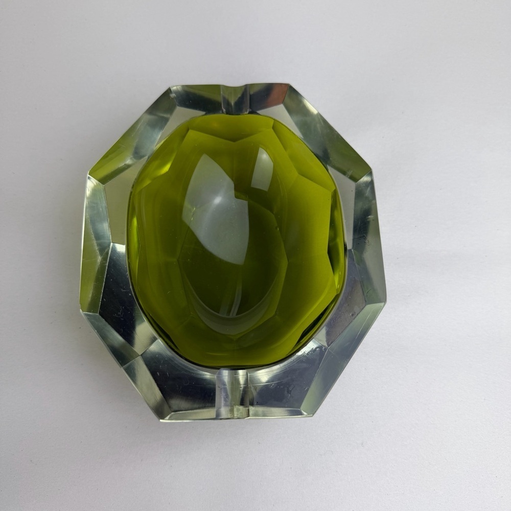 Vintage MCM 60s 70s Murano Glass Faceted Sommerso Green Ashtray - Picture 2 of 6